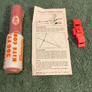 Kite cord with kite assembly instructions